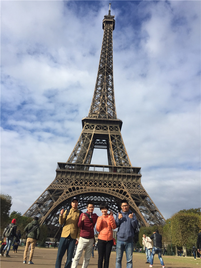 2016年员工风范0