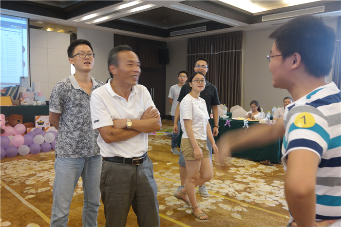 2016年员工风范2