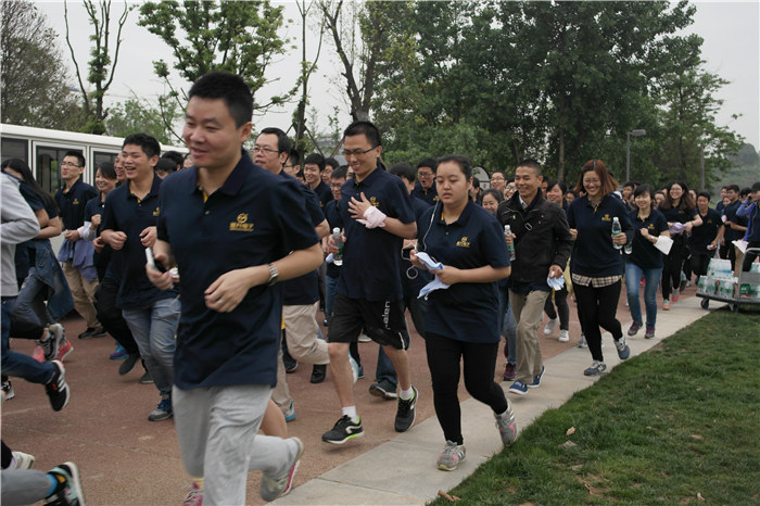 2017年员工风范0